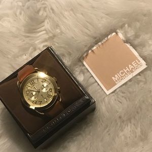 MK camel band watch